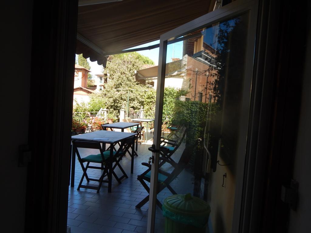 Borgo Largo 51 Bed & Breakfast ปิซา ภายนอก รูปภาพ